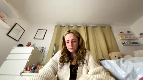 yoursofiablack online show from October 15, 3:45 pm