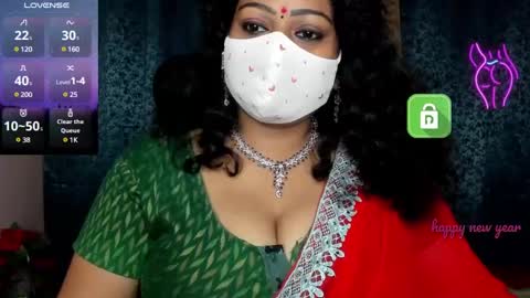 Snapshot of yourss_preethy chatting on January 1, 1:37 am preethy online show from January 1, 1:37 am