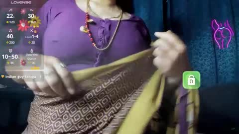 Snapshot of yourss_preethy chatting on February 3, 1:09 am preethy online show from February 3, 1:09 am