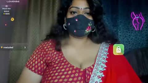 Snapshot of yourss_preethy chatting on February 5, 12:10 am preethy online show from February 5, 12:10 am