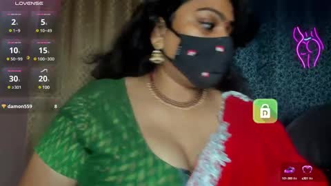Snapshot of yourss_preethy chatting on February 5, 8:00 am preethy online show from February 5, 8:00 am