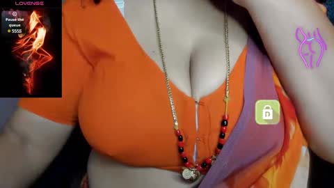 Snapshot of yourss_preethy chatting on February 7, 1:25 am preethy online show from February 7, 1:25 am