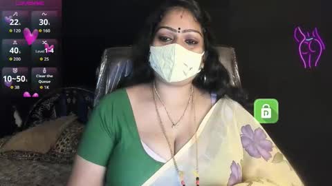 Snapshot of yourss_preethy chatting on September 17, 2:46 am preethy online show from September 17, 2:46 am