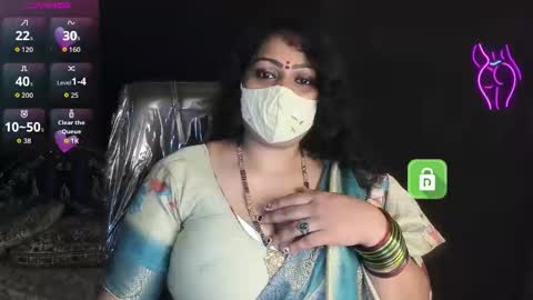 Snapshot of yourss_preethy chatting on September 23, 9:23 am preethy online show from September 23, 9:23 am