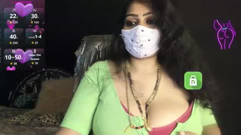 Snapshot of yourss_preethy chatting on October 8, 2:31 am preethy online show from October 8, 2:31 am