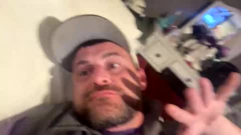 yourstoforget online show from February 13, 3:35 am