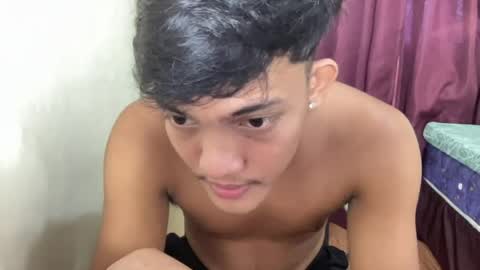 Snapshot of yourstreetguy_kenneth chatting on July 28, 11:04 pm yourstreetguy_kenneth online show from July 28, 11:04 pm