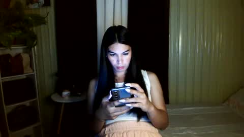 Snapshot of yoursubmissive_larah chatting on June 26, 12:31 pm yoursubmissive_larah online show from June 26, 12:31 pm