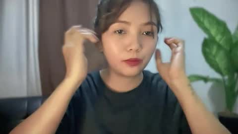 Snapshot of yoursweethot_faye chatting on February 1, 3:54 pm Faye online show from February 1, 3:54 pm