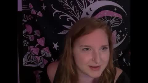 yourthickgingergoddess online show from October 6, 3:59 am