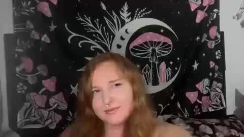 yourthickgingergoddess online show from October 13, 11:49 pm