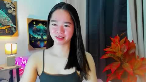 yourtinybunny online show from December 5, 4:43 am