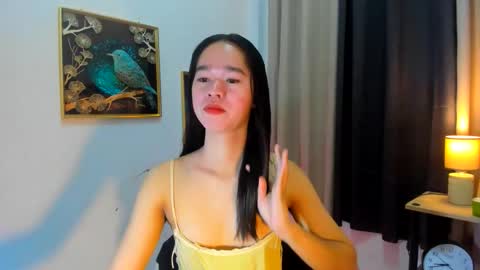 Snapshot of yourtinybunny chatting on May 25, 10:21 am yourtinybunny online show from May 25, 10:21 am