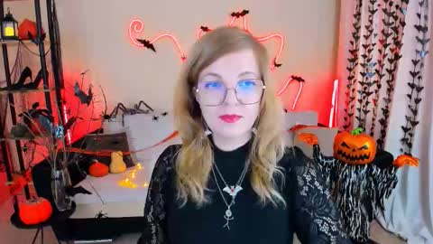 Alice online show from October 23, 10:58 am