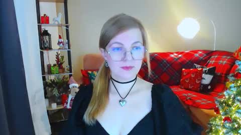 Alice online show from December 18, 10:10 am