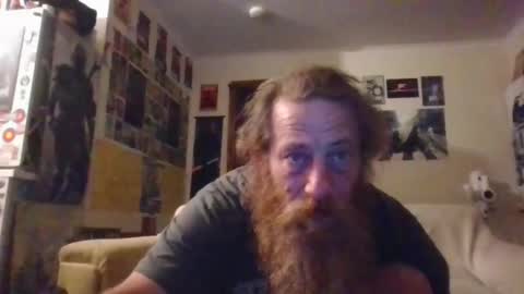 Snapshot of youthen chatting on March 2, 10:00 am youthen online show from March 2, 10:00 am