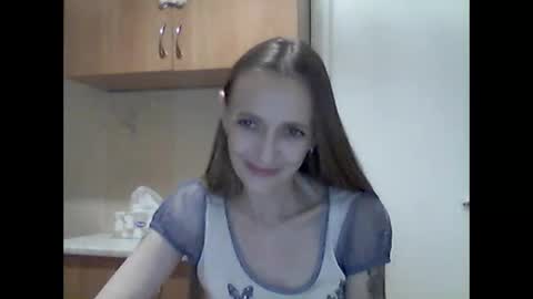 Youur light online show from April 18, 7:58 pm