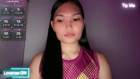 Snapshot of yrdrmgrl_jennie26 chatting on March 7, 8:50 pm yrdrmgrl_jennie26 online show from March 7, 8:50 pm