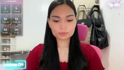 Snapshot of yrdrmgrl_jennie26 chatting on April 21, 6:55 pm yrdrmgrl_jennie26 online show from April 21, 6:55 pm