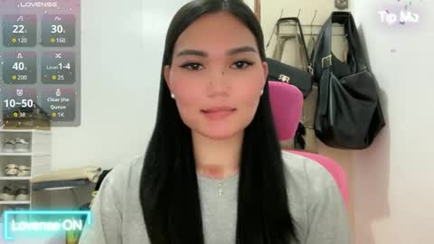 Snapshot of yrdrmgrl_jennie26 chatting on May 5, 9:34 pm yrdrmgrl_jennie26 online show from May 5, 9:34 pm