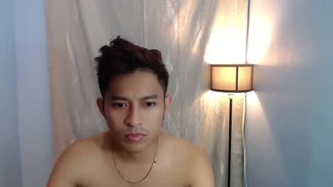 Snapshot of ytleo chatting on July 21, 1:30 am ytleo online show from July 21, 1:30 am