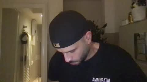 Snapshot of yul53 chatting on September 19, 4:40 pm yul53 online show from September 19, 4:40 pm