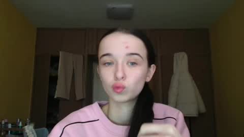 Yuliia online show from January 12, 8:30 am