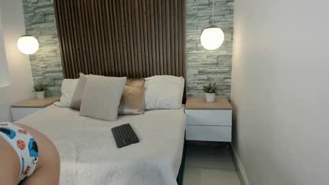 Snapshot of yulievans chatting on January 21, 7:17 pm yulievans online show from January 21, 7:17 pm