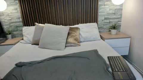 Snapshot of yulievans chatting on January 21, 10:51 pm yulievans online show from January 21, 10:51 pm