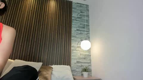 Snapshot of yulievans chatting on January 22, 1:53 am yulievans online show from January 22, 1:53 am