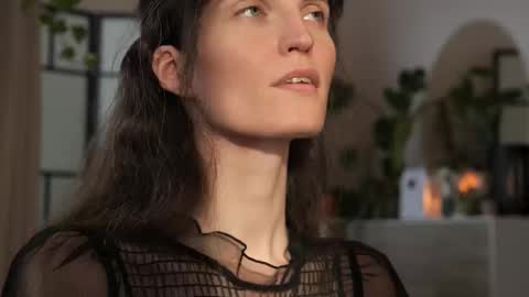 yulla dao online show from October 23, 3:44 pm