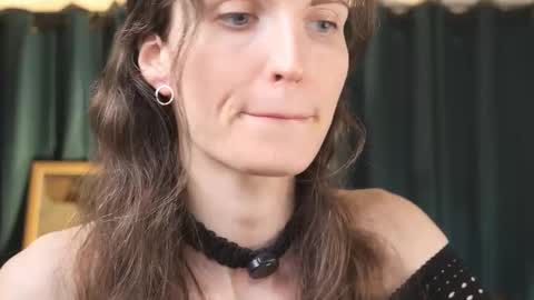 yulla dao online show from March 15, 4:35 pm