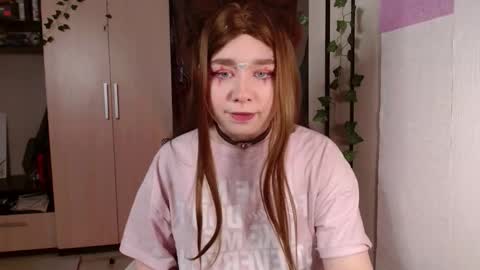 Eva online show from December 18, 4:46 pm