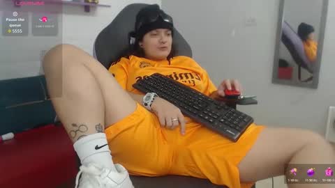 Snowflake online show from January 10, 4:58 am