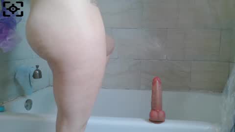 Snapshot of yumiepussyy chatting on March 12, 4:46 pm Payton kelly online show from March 12, 4:46 pm