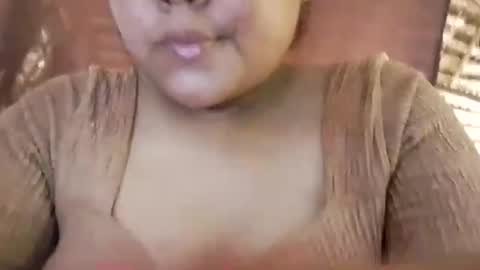 yummy_fiona online show from May 13, 5:16 am