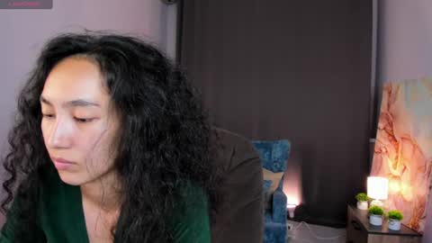 Snapshot of yummy_lamii chatting on June 22, 3:36 am Cindey online show from June 22, 3:36 am