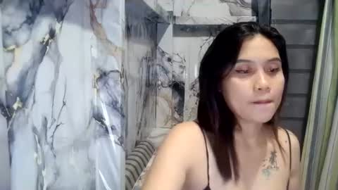 Snapshot of yummyjane19 chatting on July 5, 7:10 pm yummyjane19 online show from July 5, 7:10 pm