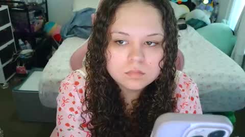 Snapshot of yummyxtummy chatting on May 26, 5:20 pm yummyxtummy online show from May 26, 5:20 pm