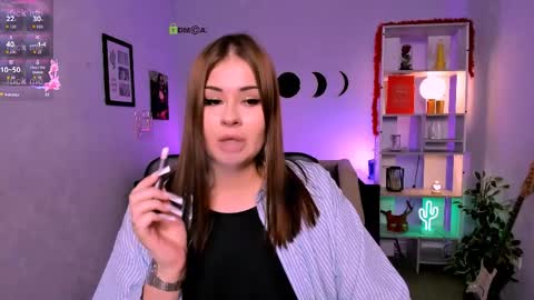 Snapshot of yuna_kim_ chatting on April 4, 11:13 pm Yuna online show from April 4, 11:13 pm