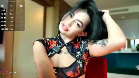 yuna_leen online show from July 13, 9:12 am