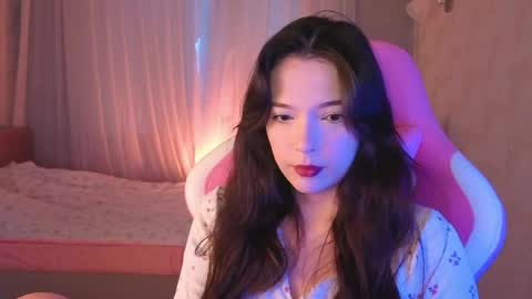 Snapshot of yuna_sunshy chatting on April 21, 2:51 am Yuna online show from April 21, 2:51 am