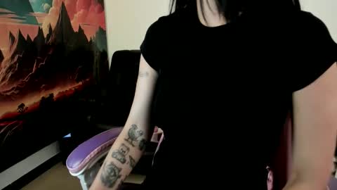 Yuna online show from February 14, 2:03 pm