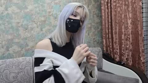 Yuna online show from February 13, 7:54 pm