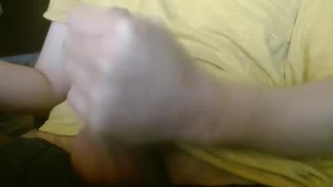 Snapshot of yunaventi chatting on March 3, 1:56 am FemboyVenti online show from March 3, 1:56 am