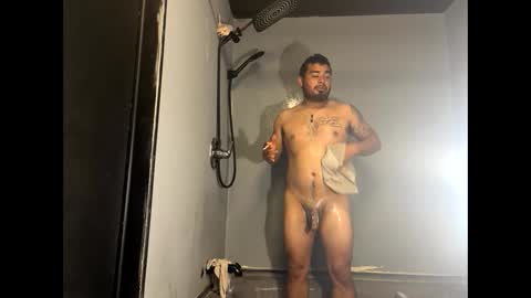 YungJefe online show from March 26, 9:59 am