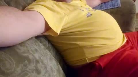 Snapshot of yupthatshim chatting on December 9, 4:12 am yupthatshim online show from December 9, 4:12 am