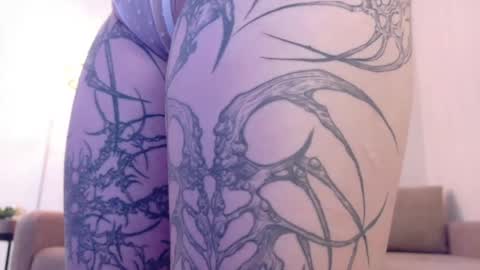 Hi My name Yuriko online show from March 22, 9:23 am