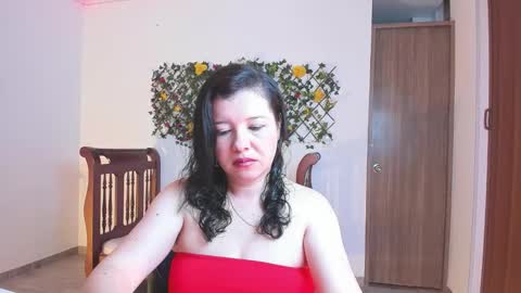 Yuya online show from November 10, 2:49 pm