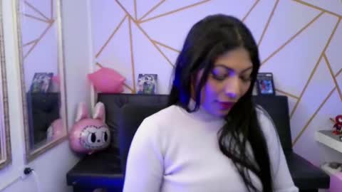 yvanna__smith online show from February 3, 4:10 am